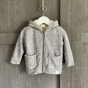 2/$30⭐️Zara Sherpa-lined hoodie